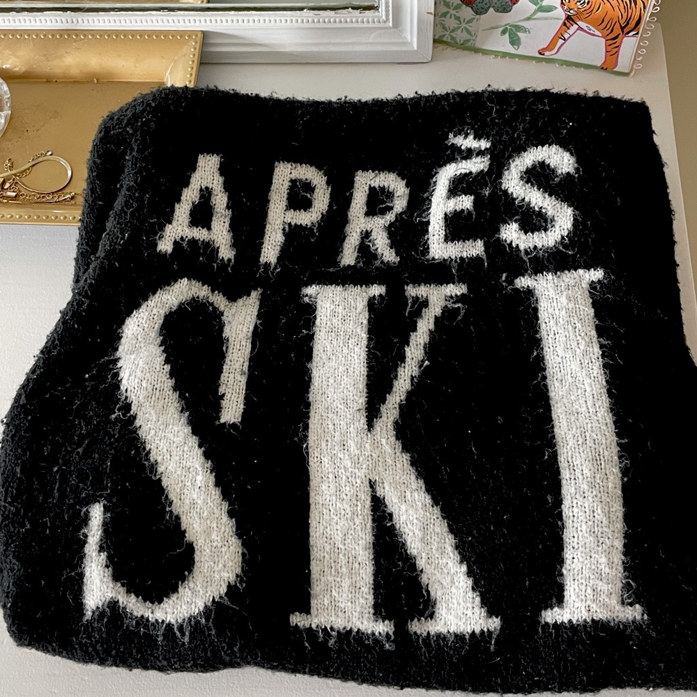 Après Ski Oversized Sweater
